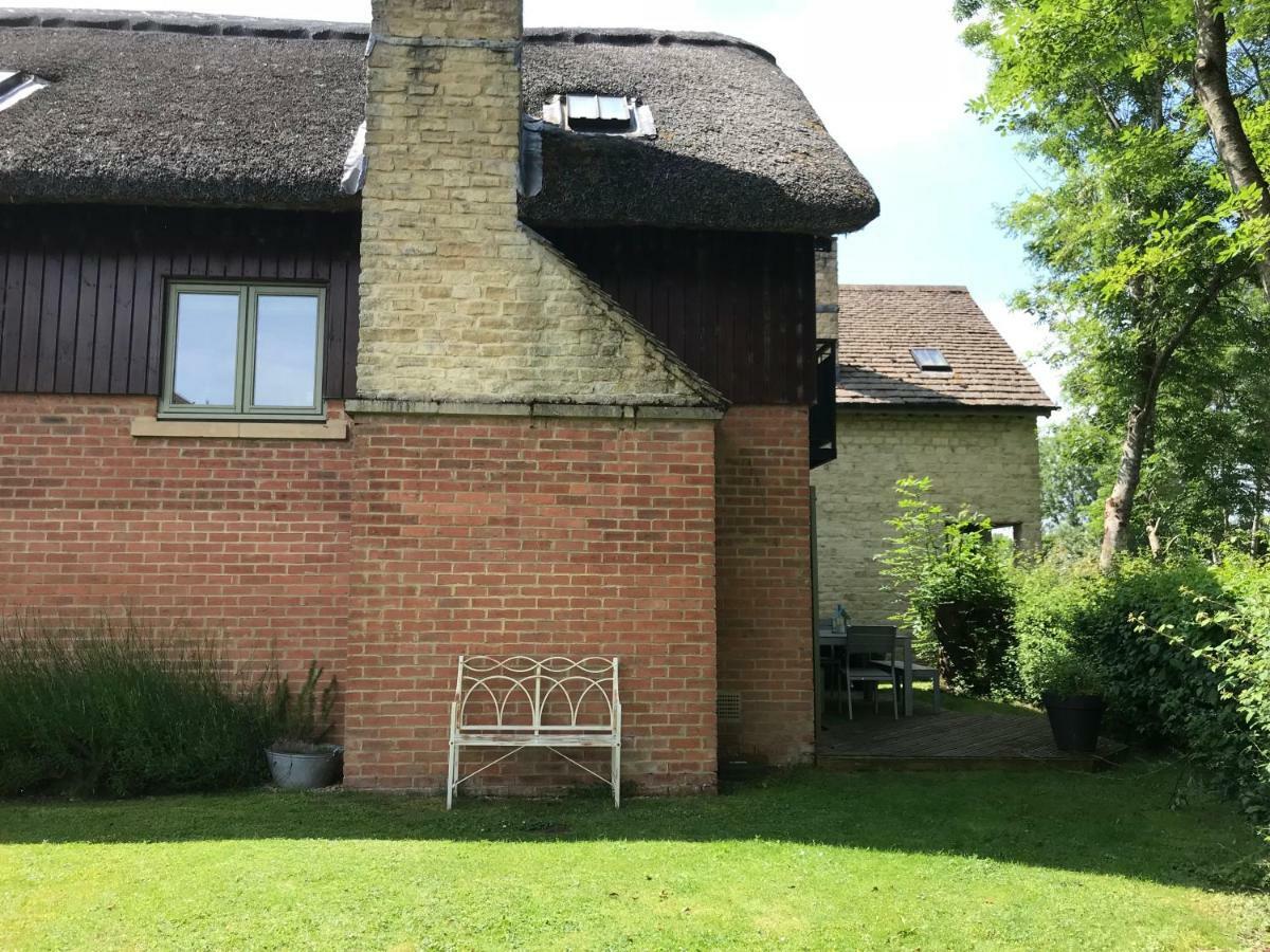 Carp'S Rise Cottage Somerford Keynes المظهر الخارجي الصورة